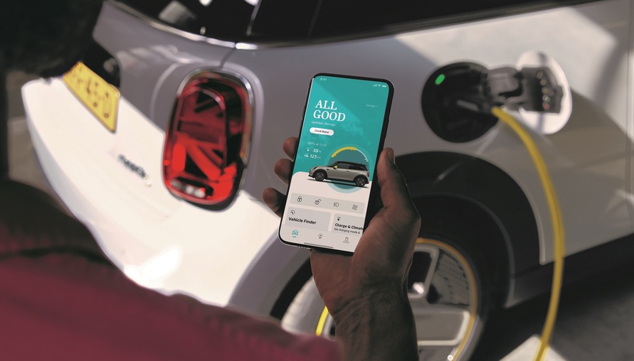 小來電！MINI ELECTRIC純電掀背 預售價155萬元起上市再送家用充電座