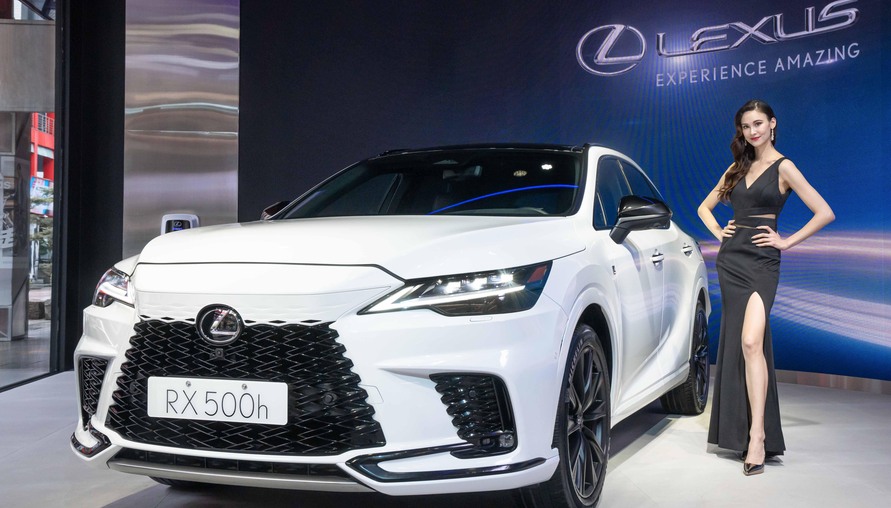 五代LEXUS RX 248萬元起上市
