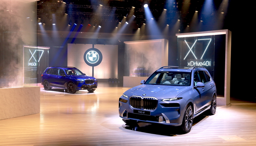 單眼皮旗艦休旅！BMW X7雙車型512萬元起