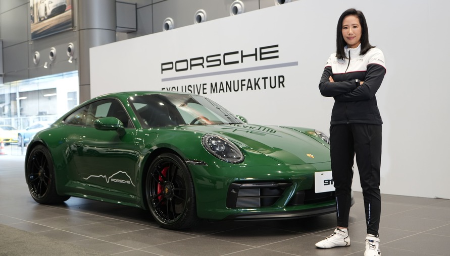 Porsche 911 Carrera GTS慈善公益拍賣，尚騰女王高易誼豪氣標下