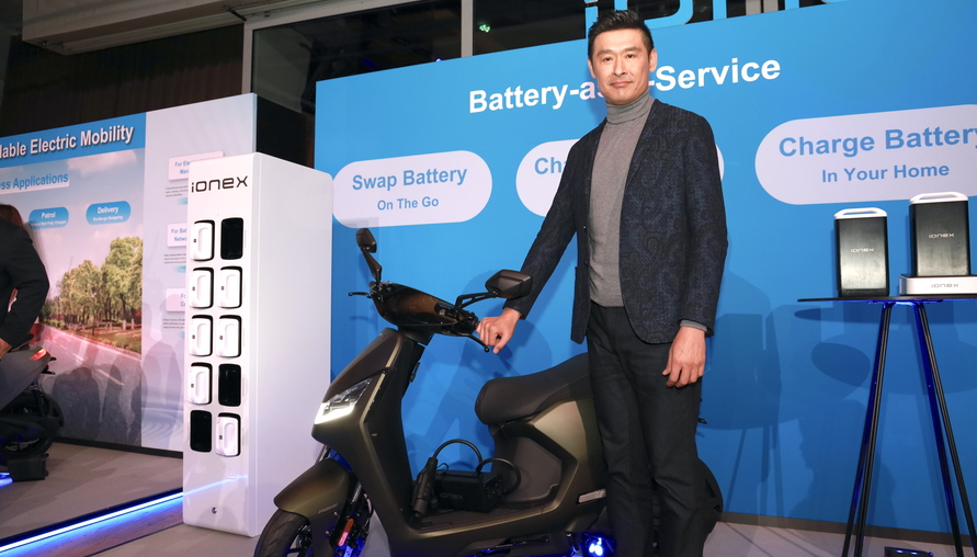做電動機車的Android！光陽米蘭車展發三支箭將Ionex推向世界