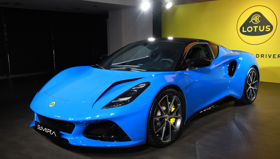 本屆車展必看車之一 ！Lotus最後的油車 Emira 抵臺亮相