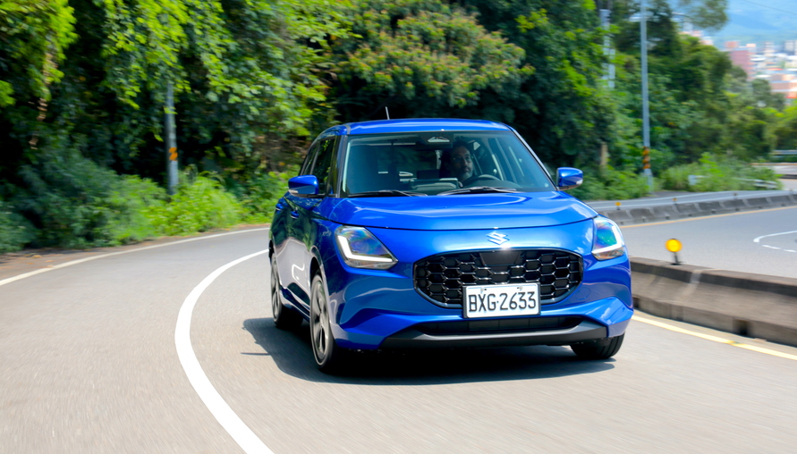【四輪試駕評測】小車專業戶！SUZUKI四代SWIFT 