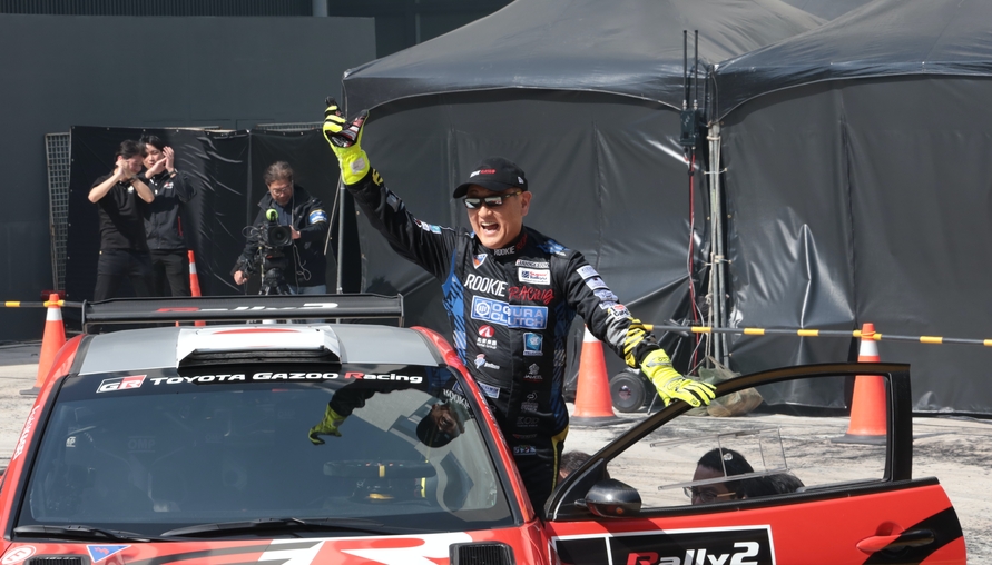 父子同場甩尾！TOYOTA豐田章男會長親臨台灣為GR GARAGE林口開幕站台
