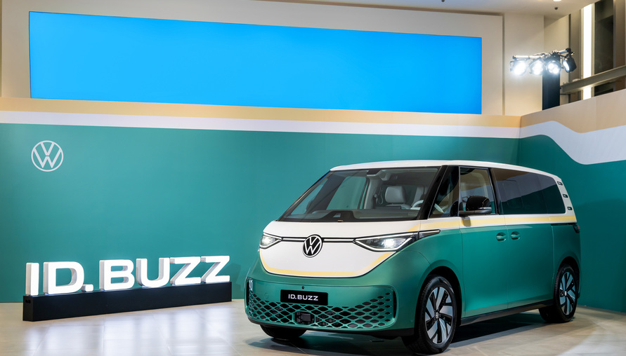 人少更尊榮 VW ID.Buzz六座版239.8萬元起上市 