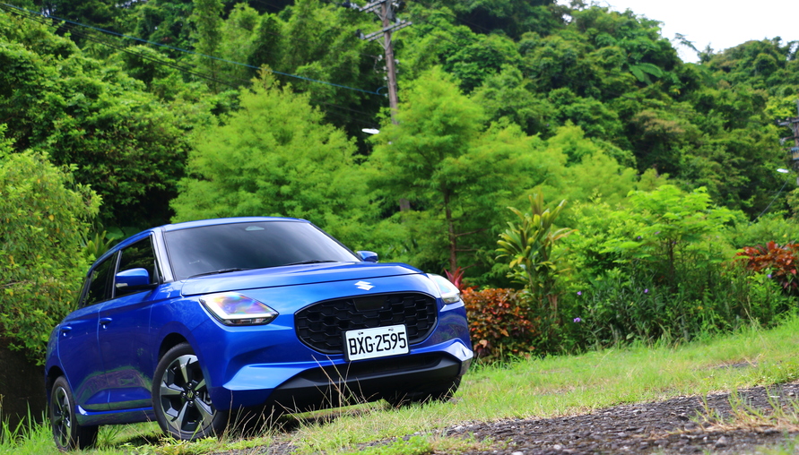 新世代 SUZUKI SWIFT｜城市駕馭新標竿 為什麼選擇 SWIFT？十個不可錯過的理由