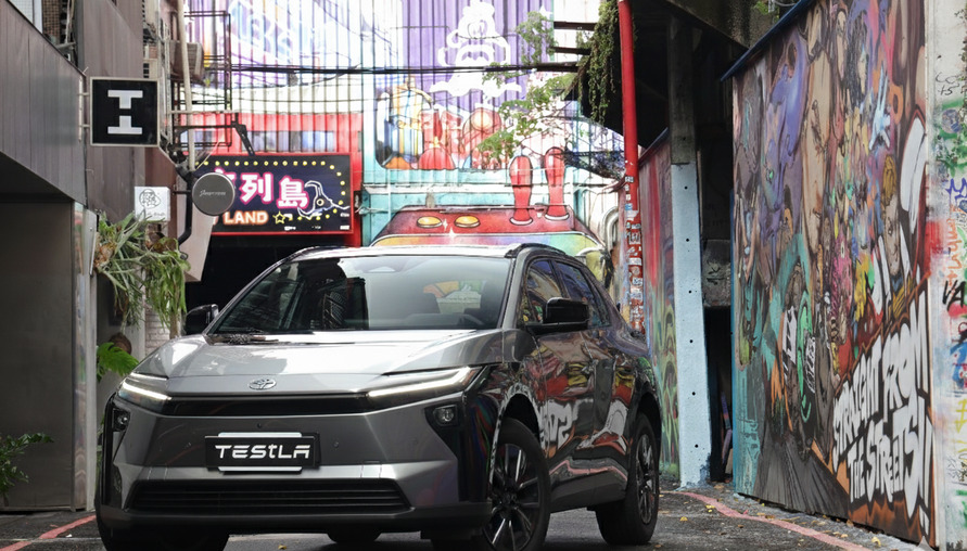 【四輪試駕評測】從「有就好」到「做到好」！2025 年式 Toyota bZ4X 