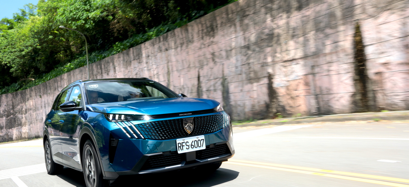 【四輪試駕評測】 PEUGEOT 5008 HYBRID 優缺點重點版