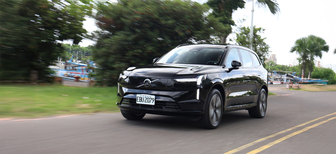 【四輪試駕評測】這是古靈精怪槍設計師打造的控制嗎介面嗎？Volvo EX90 Plus 試駕